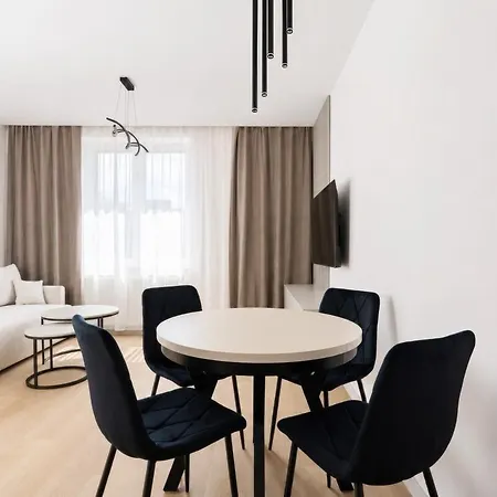 A Modern Premium In The Heart Of Apartamento Gdynia